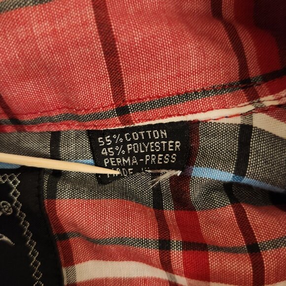 Border Town Pearl Snap Shirt Western Mens Medium Red Black Plaid Vintage - Picture 15 of 15